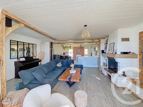 Maison 6 pièces 179 m² 