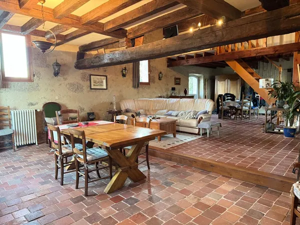 Propriété équestre Le Controis En Sologne 205 m2 
