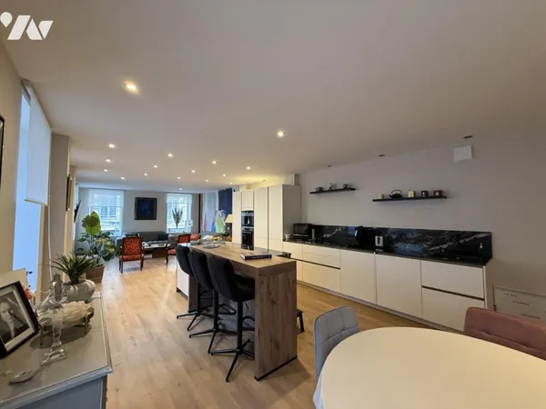 Appartement 3 pièces 93 m² 