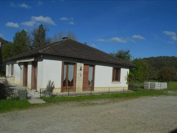 Maison de plain-pied 4 pièces 125 m² 
