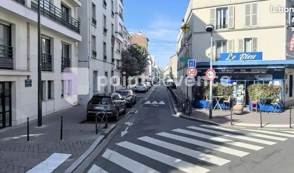 Local commercial 61 m² 