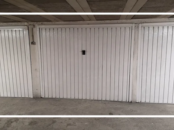 GARAGE 12 M² : LES 3 RIVIERES 