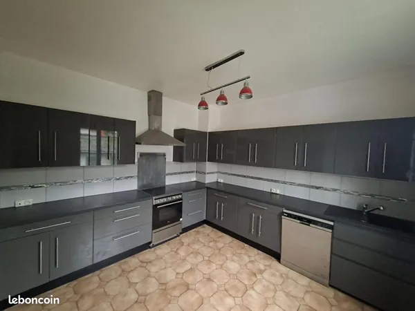 Maison 4 pièces 90 m² 