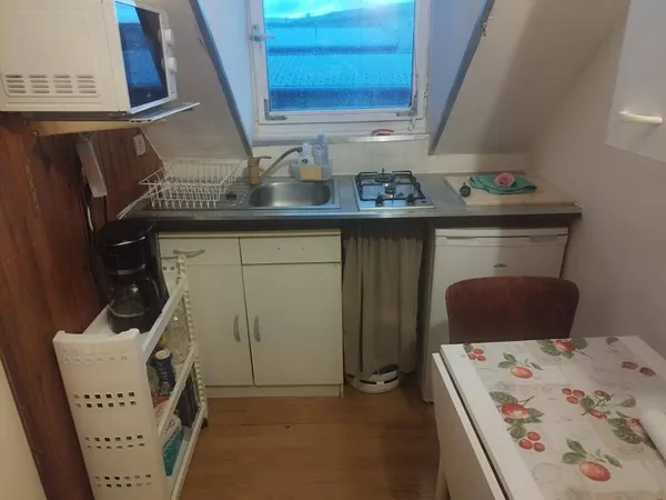 Studio 1 pièce 25 m² 