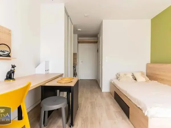 Studio 1 pièce 18 m² 