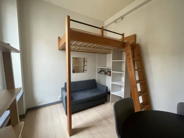Appartement 1 pièce 18 m² 
