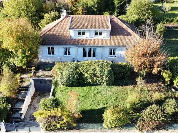 VILLA 150 M2 AVEC TERRAIN CONSTRUCTIBLE - MONTBONNOT 