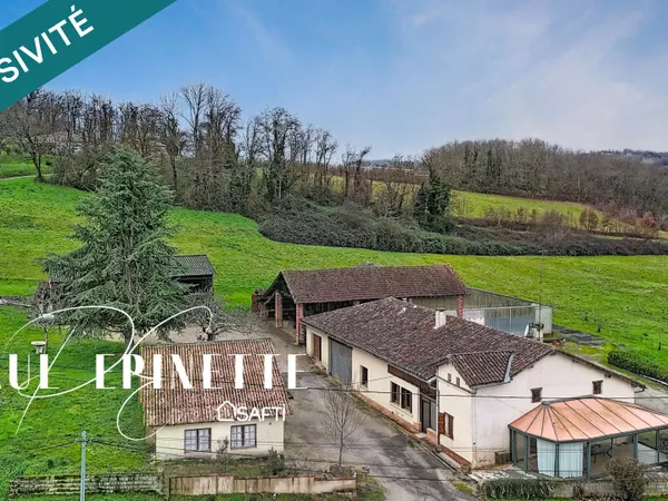 Ferme rénovée avec annexes et 2,4 ha de terres 