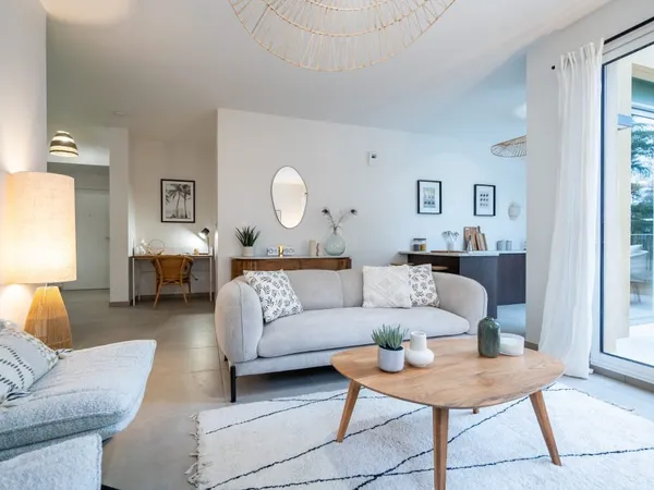 Appartement T3 de standing avec balcon 8m2 