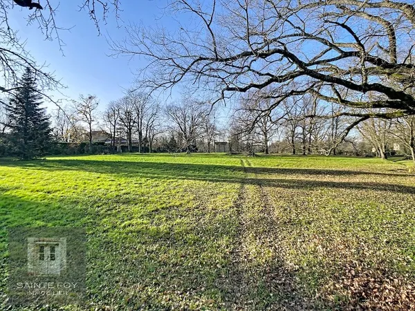 Terrain avec permis de construire - 296,15 m2 - ch 