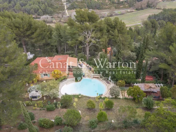 Le Beausset, Magnifique villa au calme 