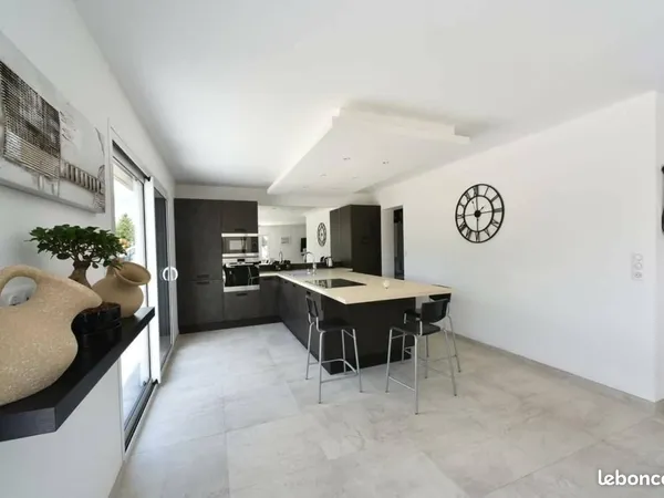 Maison 3 pièces 66 m² 