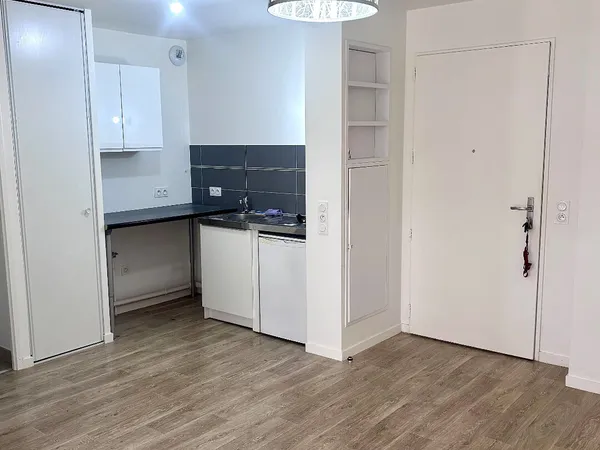 Appartement 1 pièce 27 m² 