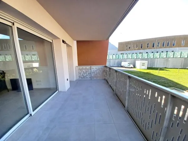 SAINT JEAN DE MAURIENNE Superbe T2 NEUF 47 m2 + Terrasse carrelée 