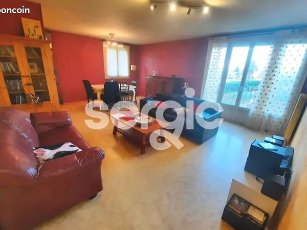 Appartement 4 pièces 84 m² 