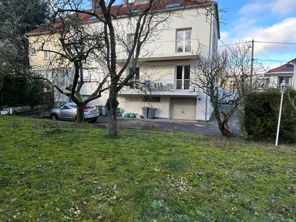 Appartement 7 pièces 182 m² 