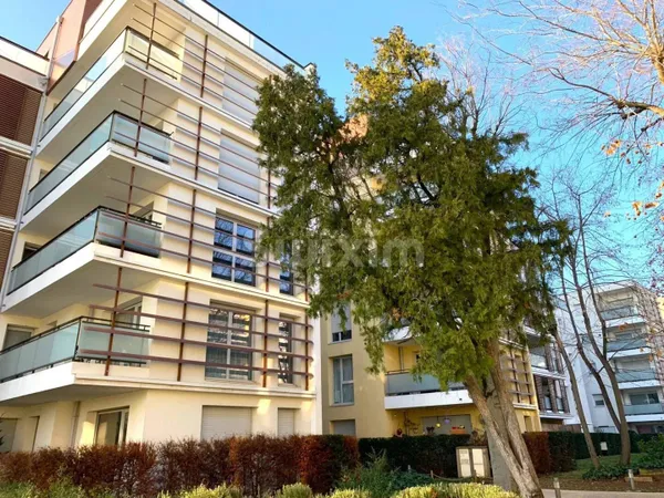 Appartement 3 pièces 65 m² 