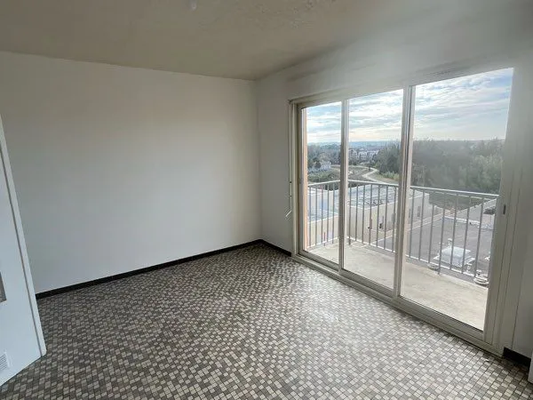Appartement Location Nîmes 3p 58m² 670€