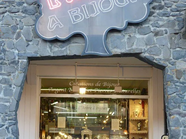 Fonds de commerce 85 m² 