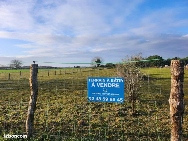 Terrain 4200 m² Dun-sur-Auron 
