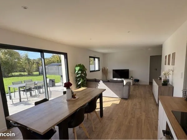 Maison neuve 83 m2 - VILLEDIEU LA BLOUERE 