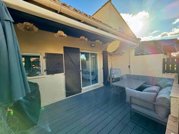 VILLA T2 BIS ET MEZZANINE - SAINT-CYPRIEN PLAGE (PONT-TOURN 