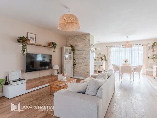 Maison Montaigu Vendée 95m² 