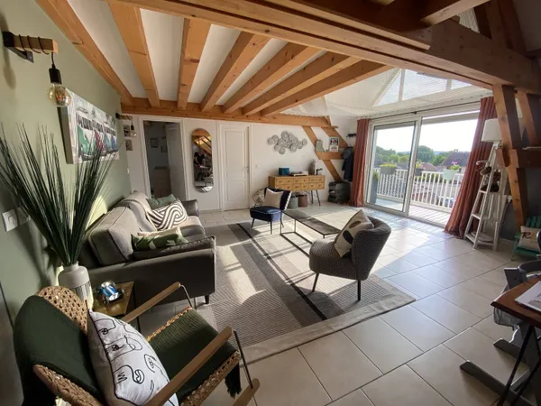 Duplex 5 pièces 101 m² 