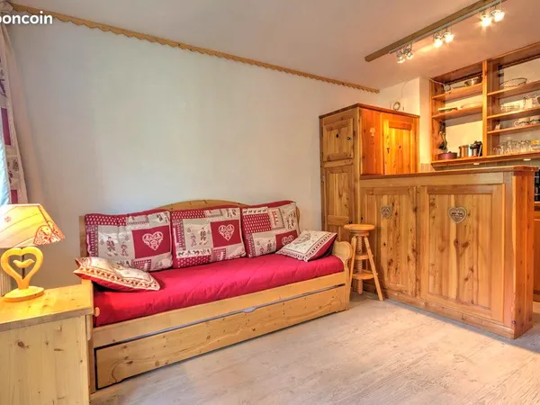 Studio 1 pièce 19 m² 