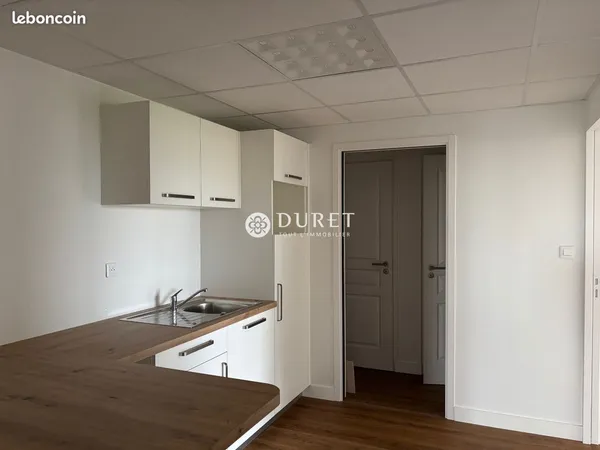 Bureaux 87 m² Saint-Hilaire-de-Clisson 
