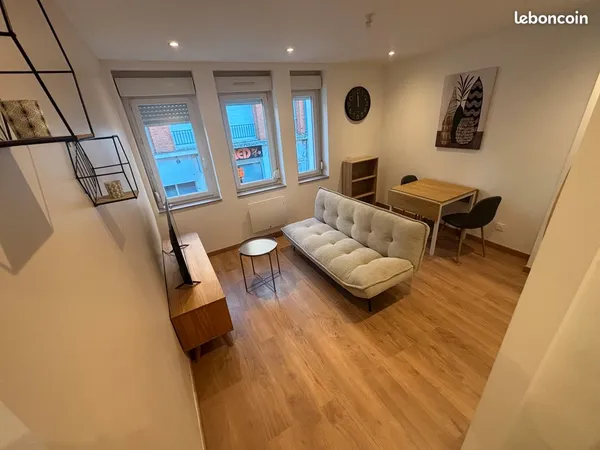 T2 meublé 37 m² - Centre Douai - Rénové à neuf - Gare 500 m 