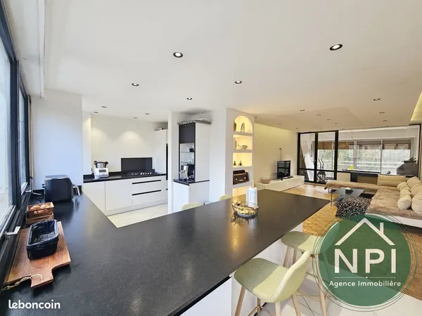 Appartement 6 pièces 120 m² 