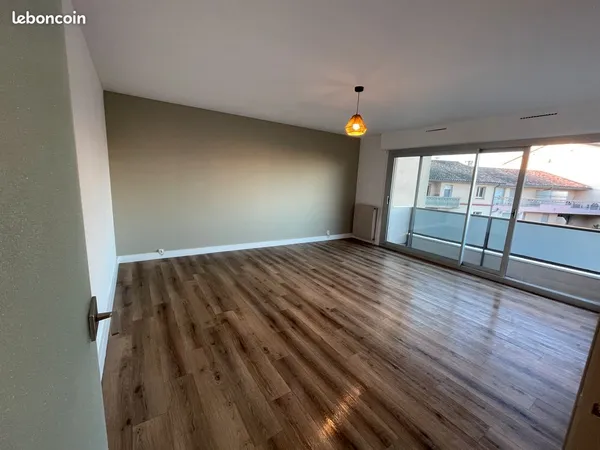 Appartement T3 - 69 m2 entièrement rénové - Quartier Arènes / Hôpital Pasteur Toulouse 