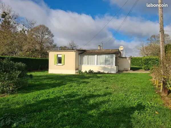 Petite maison à la campagne 