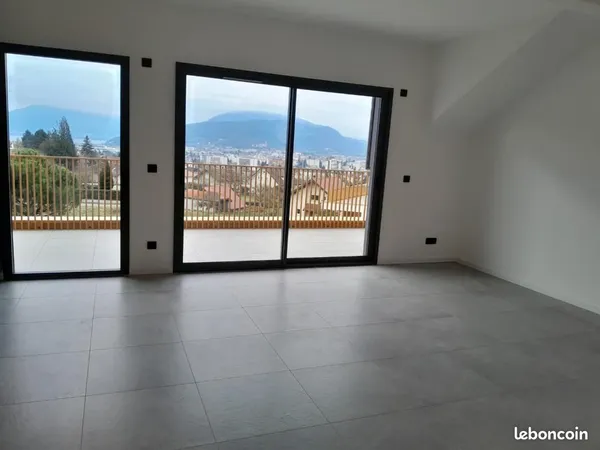 Appartement 3 pièces 67 m² 