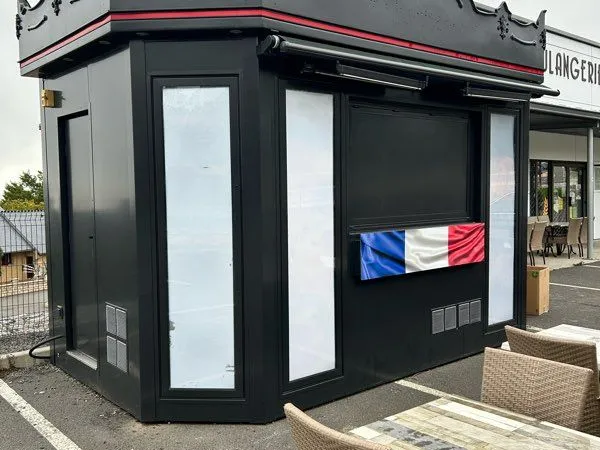 Kiosque à pizza / Tout Équipée / Très bon état 