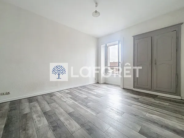 Appartement Bressuire 1 pièce(s) 1 m2 
