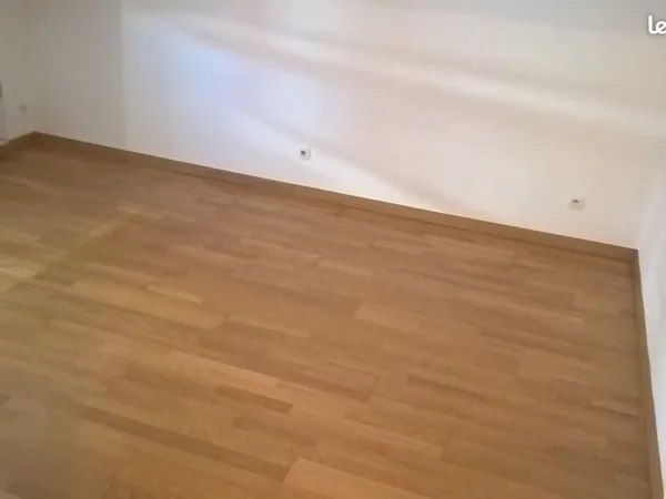 Studio 31m2 4eme étage 