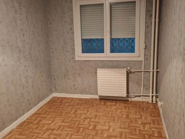Appartement F3,72m2,3 pièces 