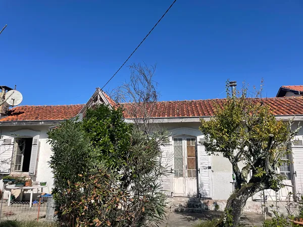 Terrain 550 m² 