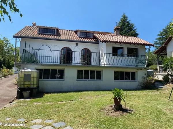 Maison 7 pièces 140 m² 