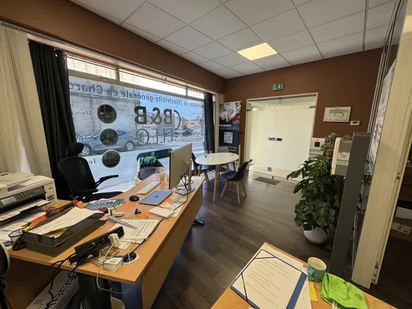 Angoulême - Rue Jules Ferry - Local commercial de 50 m2 