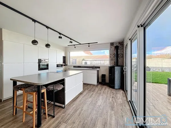 Maison 5 pièces 132 m² 