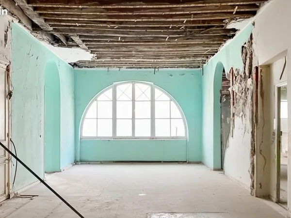 Bureaux 600 m² 