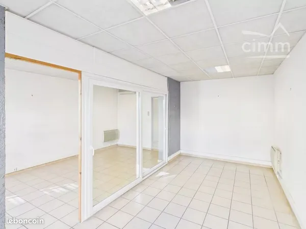 Local commercial 73 m² Grenoble 