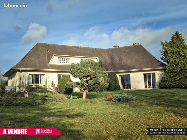 Maison 8 pièces 240 m² 