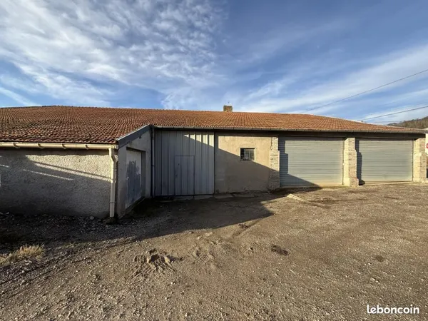 Maison 560 m² Ecrouves 