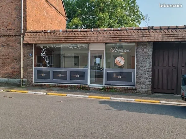 Local commercial 