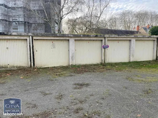 Garage Chinon 