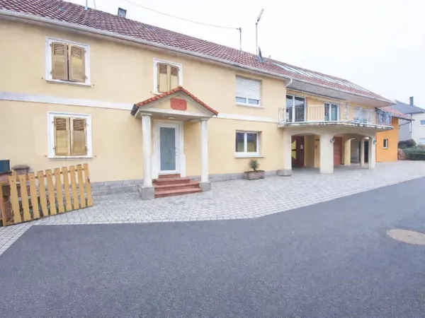 Appartement 4 pièces 140 m² 